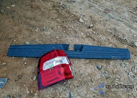 2015 Ford Expedition Xlt из США, поврежденный, VIN 1FMJU1HT8FEF41527